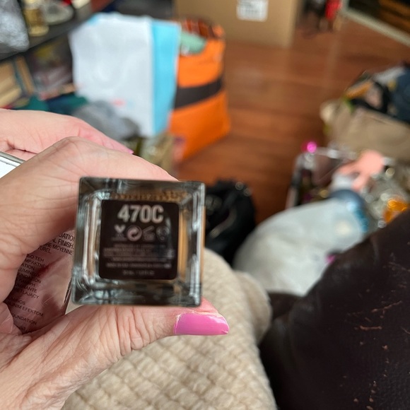 Anastasia Beverly Hills Luminous Foundation in Shade 470C. New In Box! - Picture 3 of 4